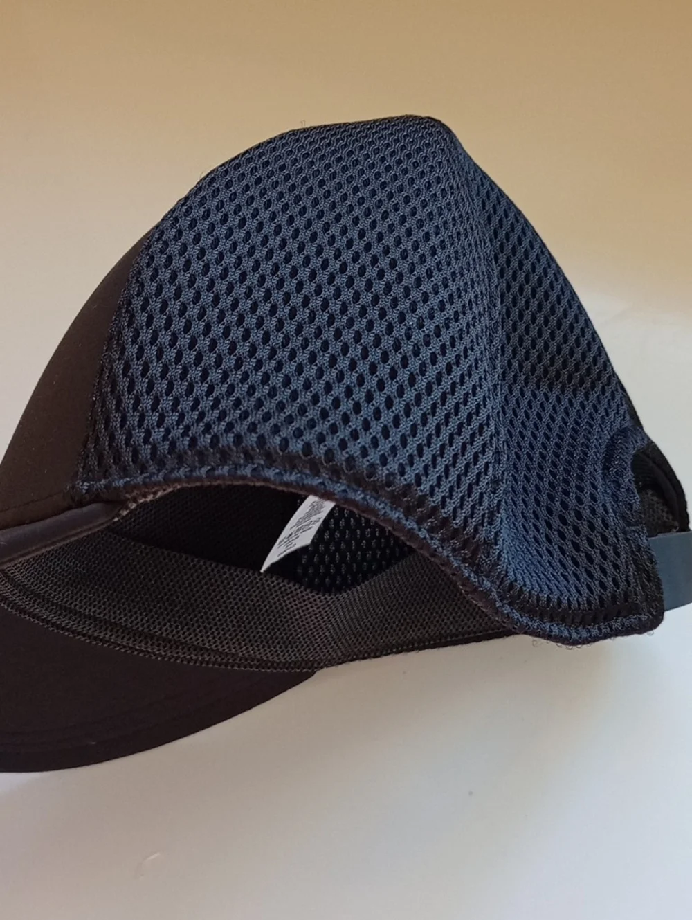 Lululemon Size s Hat Black Sporty Active Athletic Adjustable Back